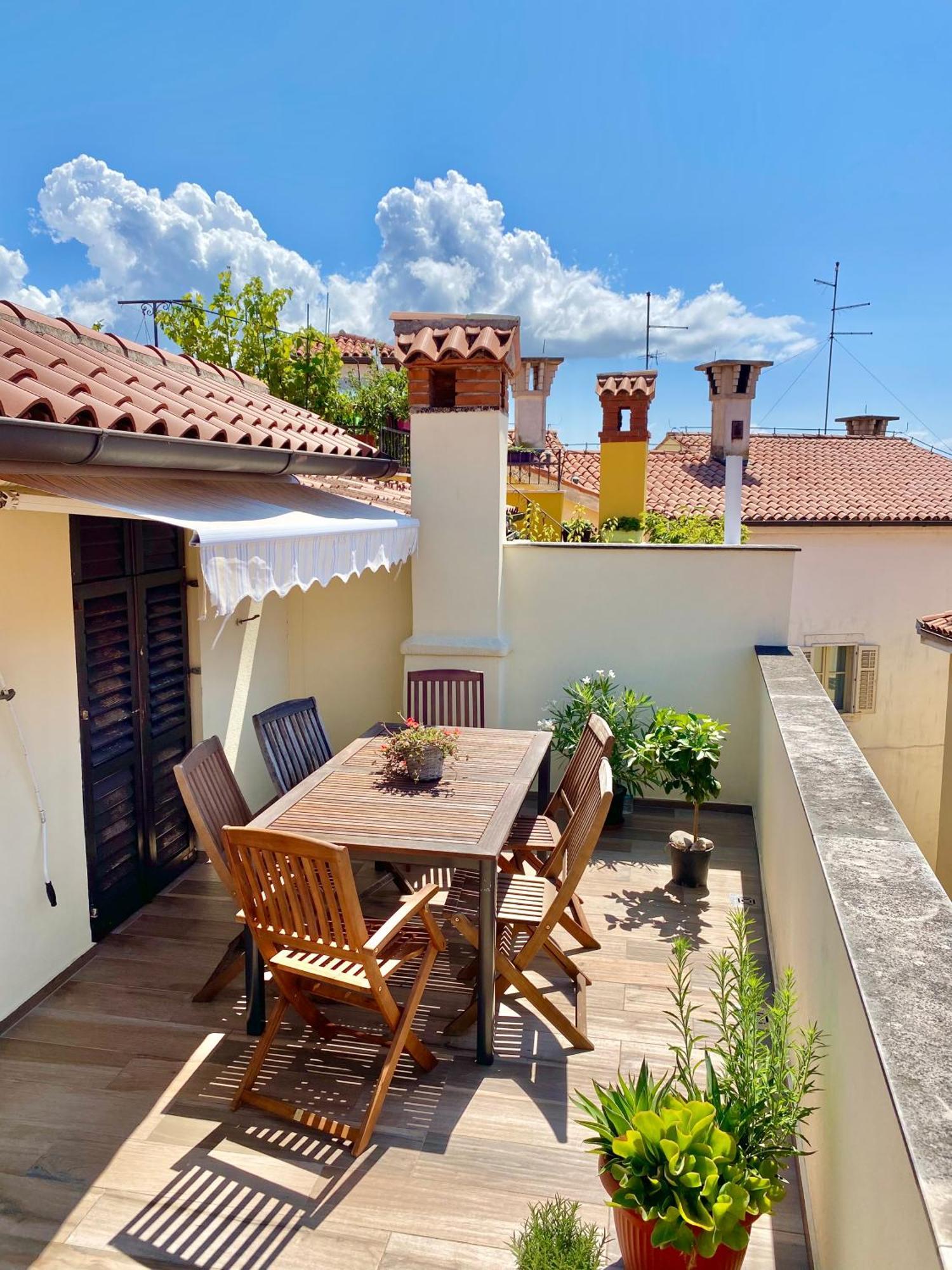 Romantic Maisonette Πιράν Εξωτερικό φωτογραφία