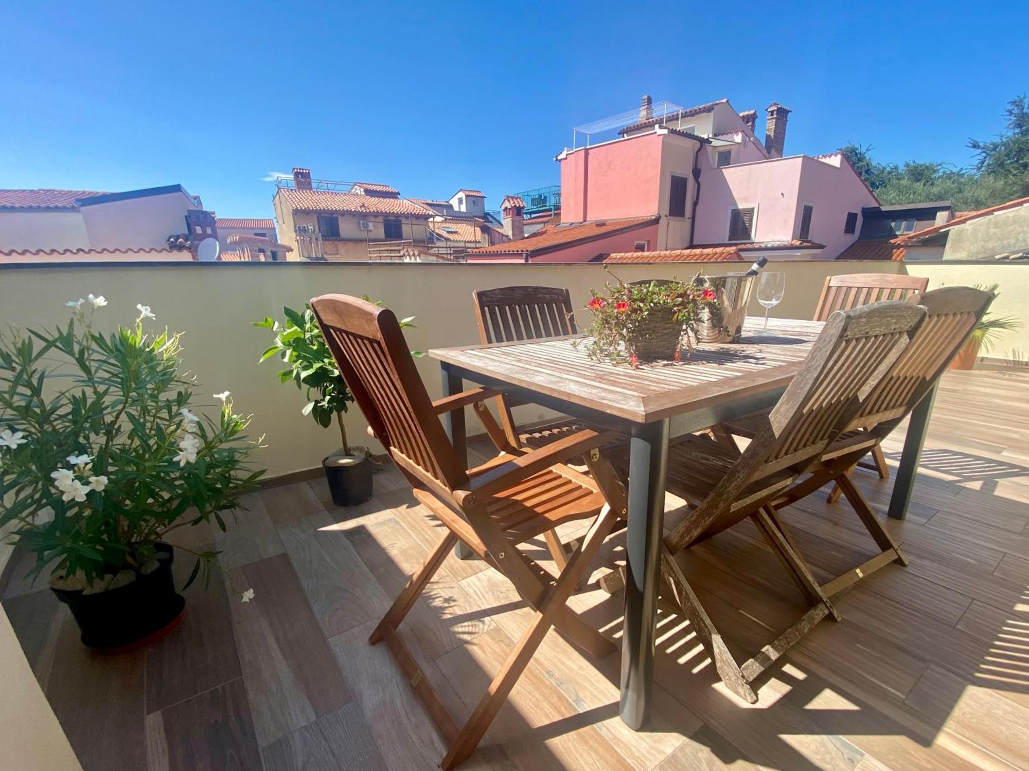 Romantic Maisonette Πιράν Εξωτερικό φωτογραφία