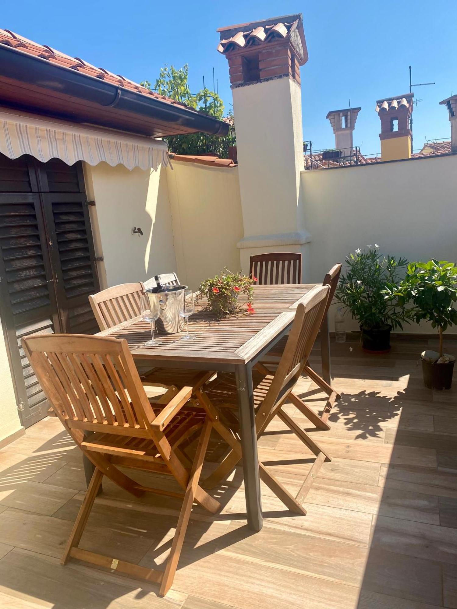 Romantic Maisonette Πιράν Εξωτερικό φωτογραφία